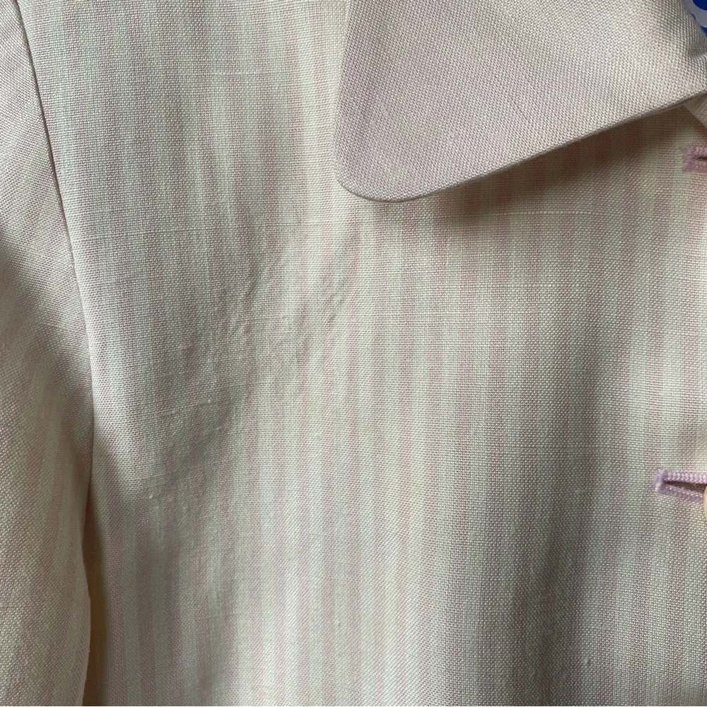 Vintage Christian Dior, pink stripe cuffed big buttons blazer jacket in size 4P